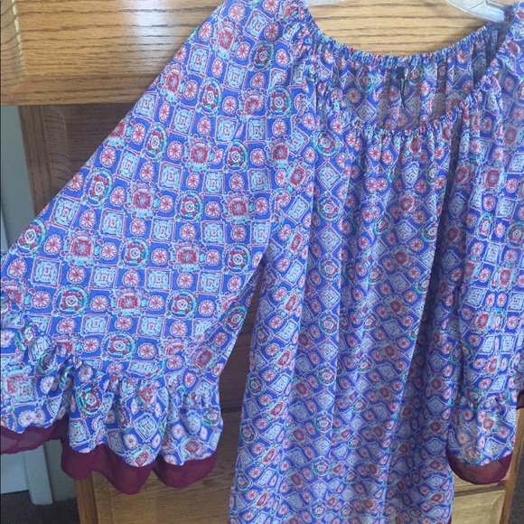 Awesome Top - Picture 2 of 5